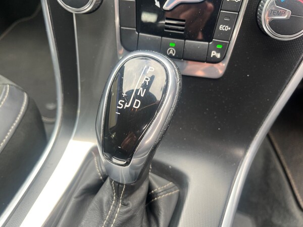 Used Volvo XC60 2015 for sale - 74816542: Photo 16