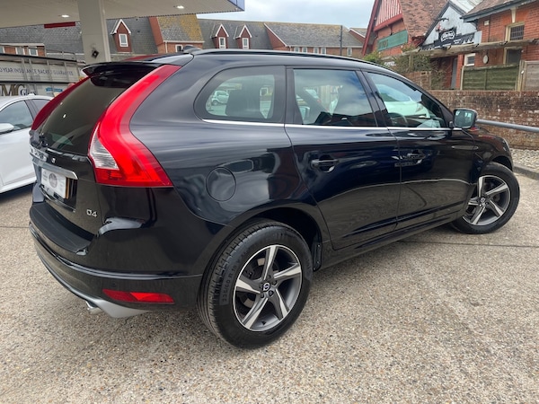 Used Volvo XC60 2015 for sale - 74816542: Photo 2