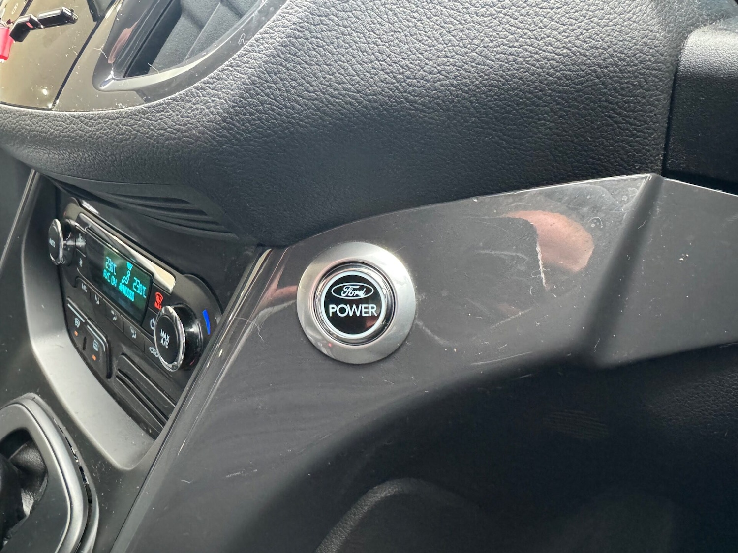 Used Ford Kuga 2013 for sale - 76906165: Photo 25