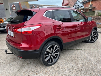 Used Nissan Qashqai 2016 for sale - 74817458: Photo