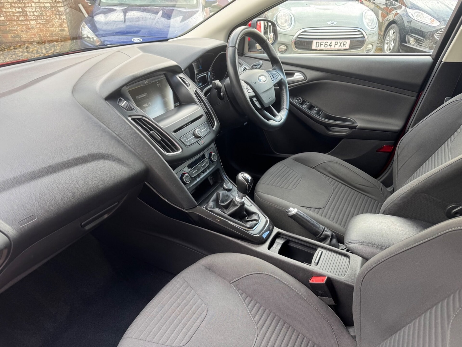 Used Ford Focus 2015 for sale - 76365765: Photo 11