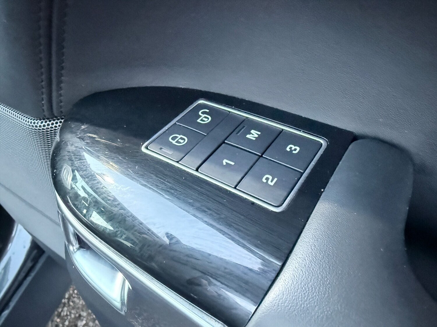 Used Land Rover Range Rover Sport 2018 for sale - 77901076: Photo 31