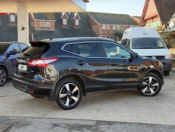 Used Nissan Qashqai 2016 for sale - 77520452: Photo