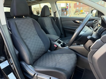 Used Nissan Qashqai 2016 for sale - 77520452: Photo