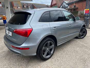 Used Audi Q5 2010 for sale - 74825066: Photo