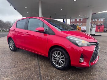 Used Toyota Yaris 2016 for sale - 77520450: Photo