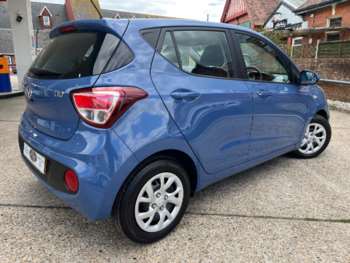 Used Hyundai i10 2017 for sale - 74824504: Photo