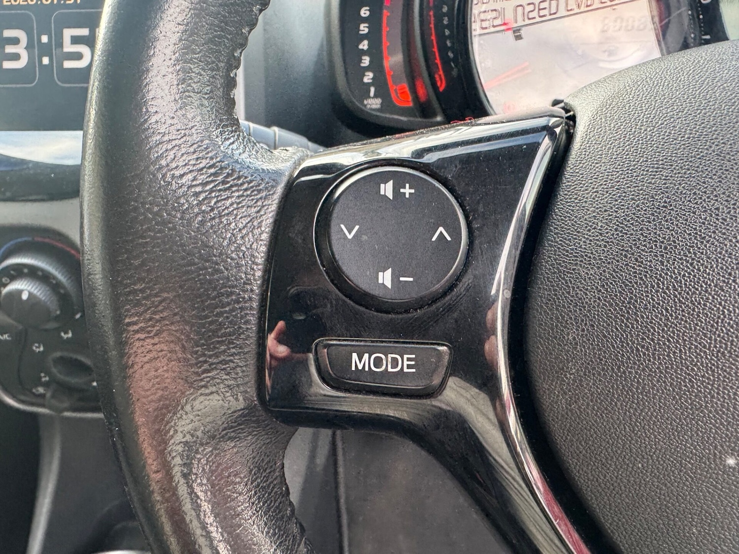 Used Toyota AYGO 2020 for sale - 76492273: Photo 12