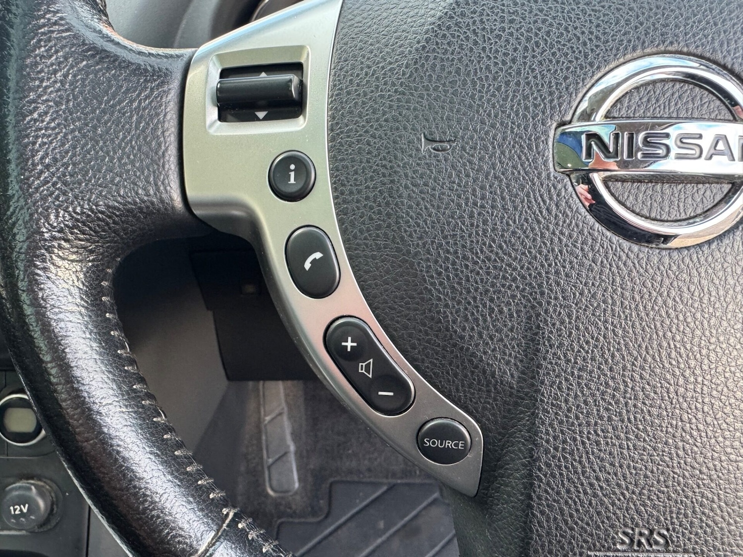 Used Nissan Qashqai 2010 for sale - 77196545: Photo 13