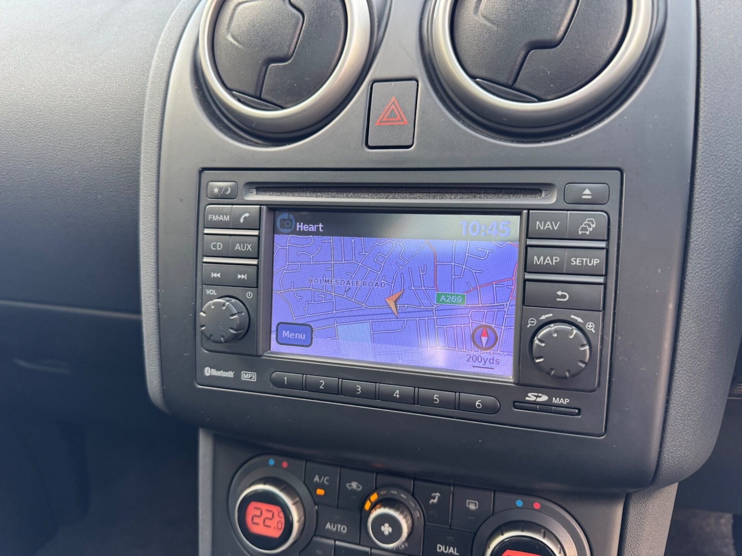 Used Nissan Qashqai 2010 for sale - 77196545: Photo 19