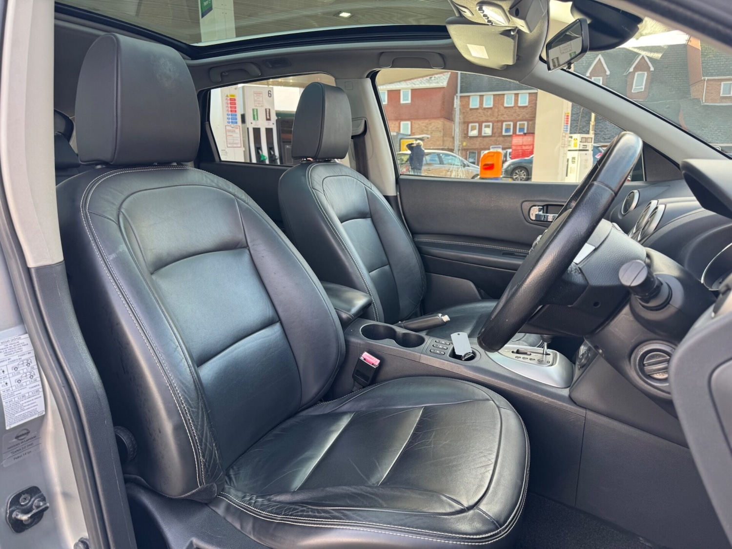 Used Nissan Qashqai 2010 for sale - 77196545: Photo 3