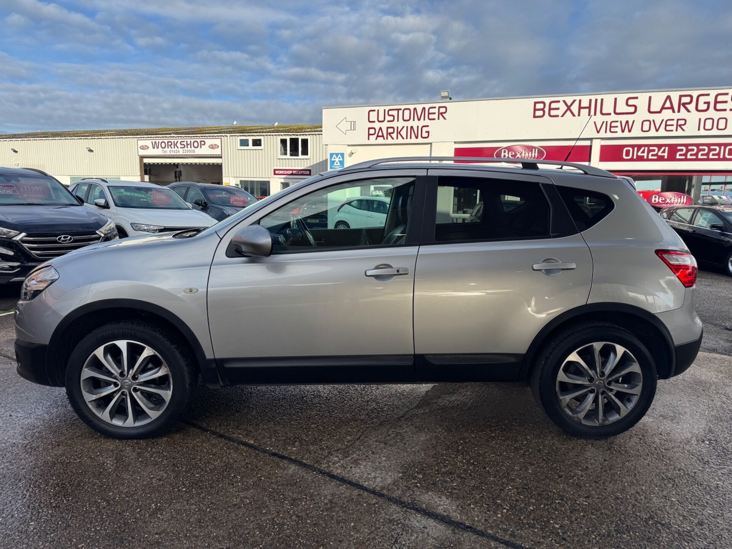 Used Nissan Qashqai 2010 for sale - 77196545: Photo 5