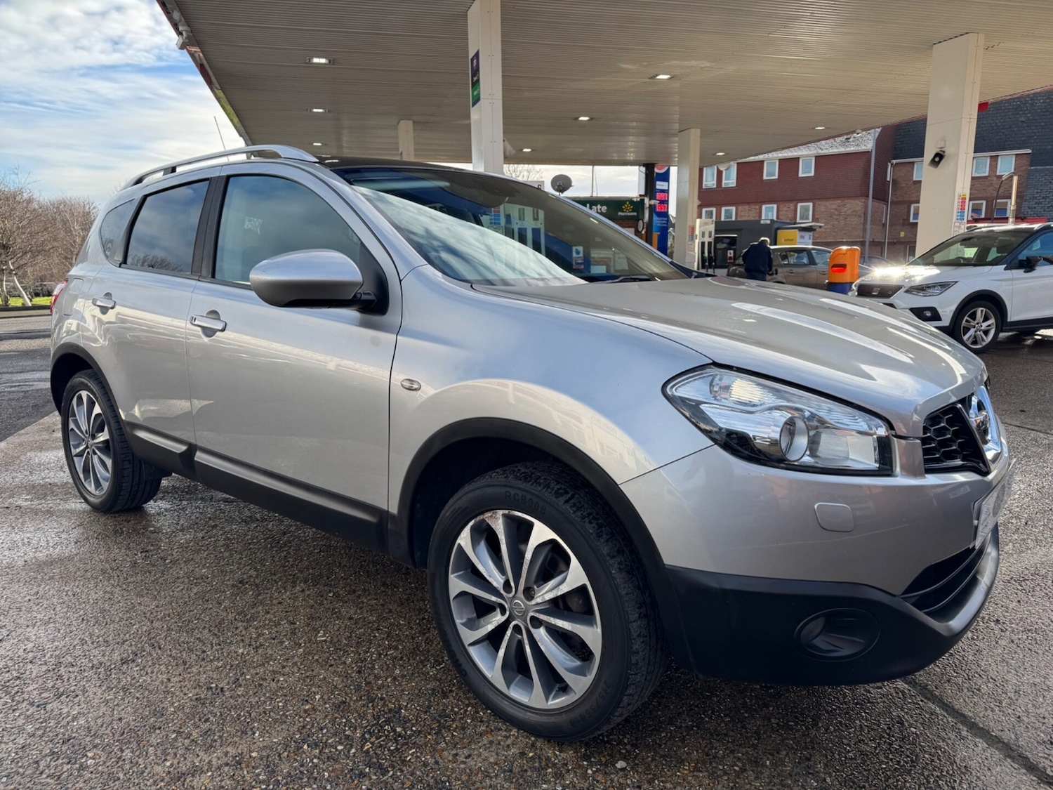 Used Nissan Qashqai 2010 for sale - 77196545: Photo 6