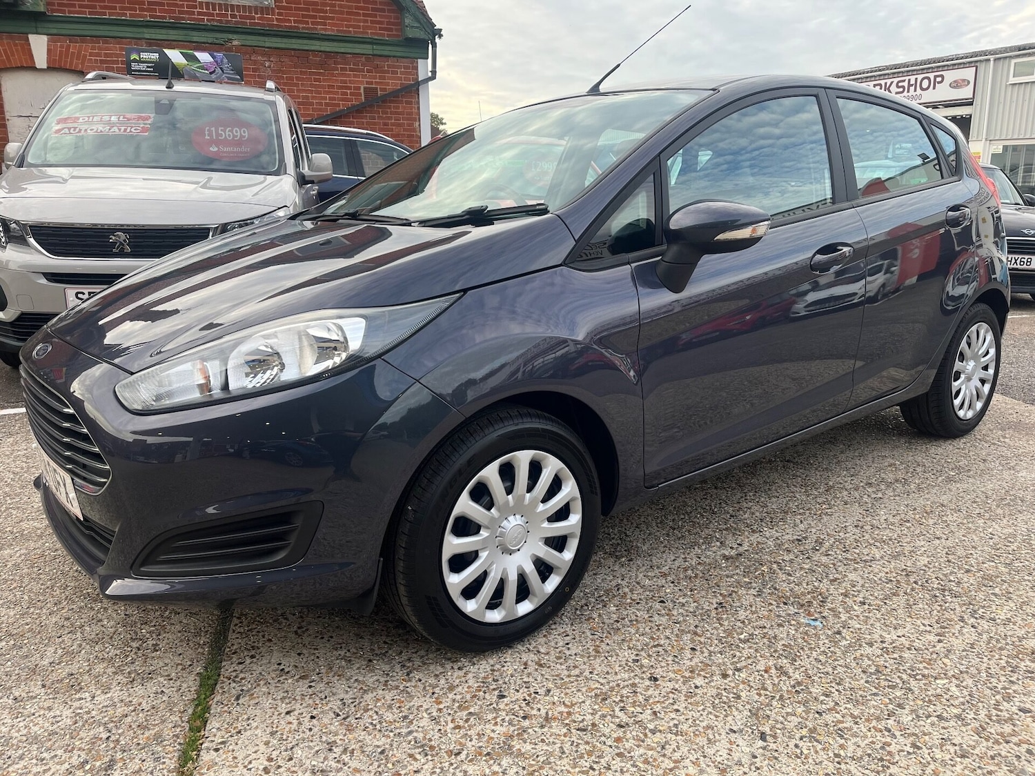 Used Ford Fiesta 2014 for sale - 76133765: Photo 1