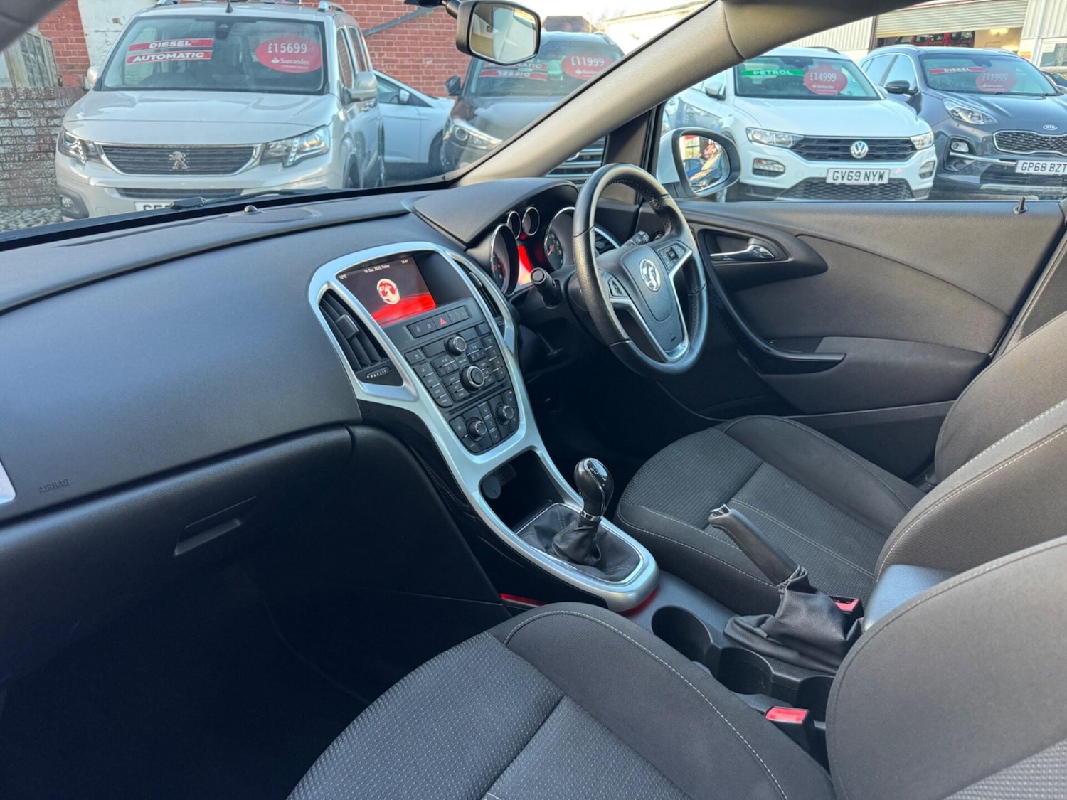 Used Vauxhall Astra 2015 for sale - 77006562: Photo 10