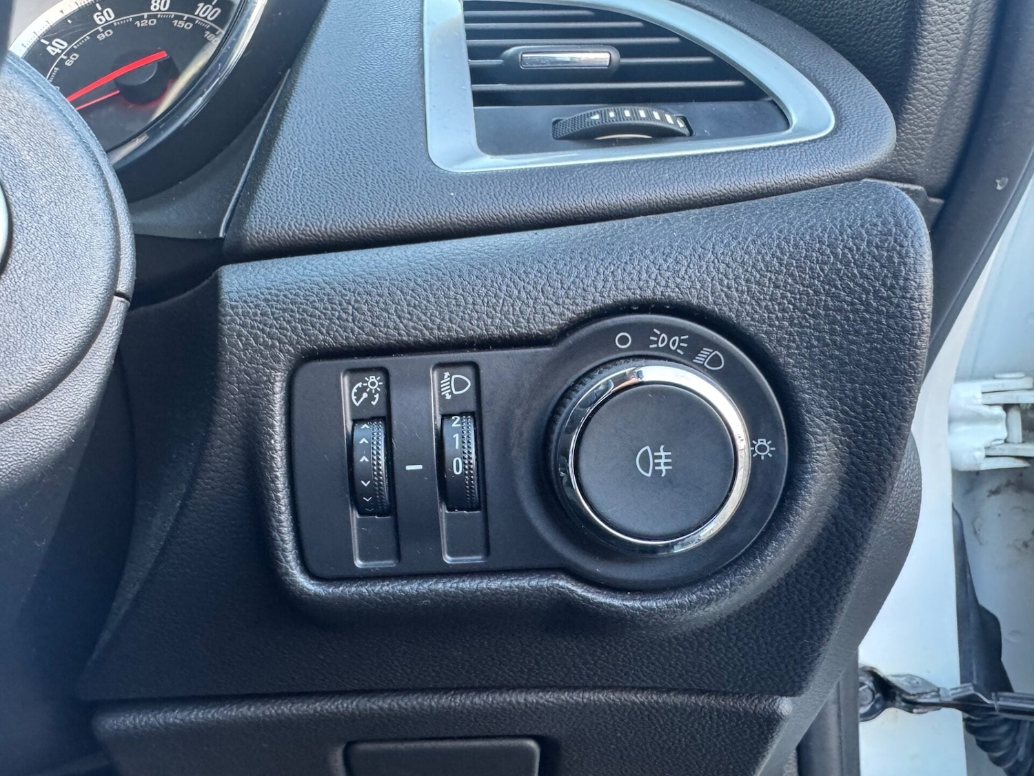 Used Vauxhall Astra 2015 for sale - 77006562: Photo 15