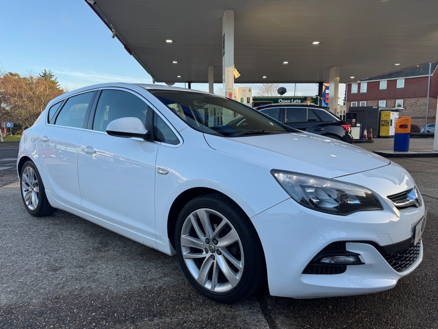 Used Vauxhall Astra 2015 for sale - 77006562: Photo 6