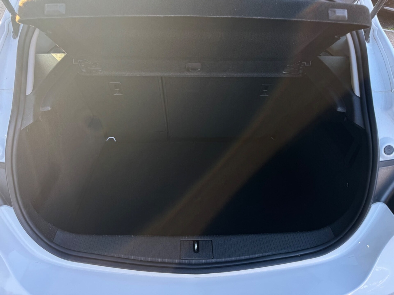 Used Vauxhall Astra 2015 for sale - 77006562: Photo 9