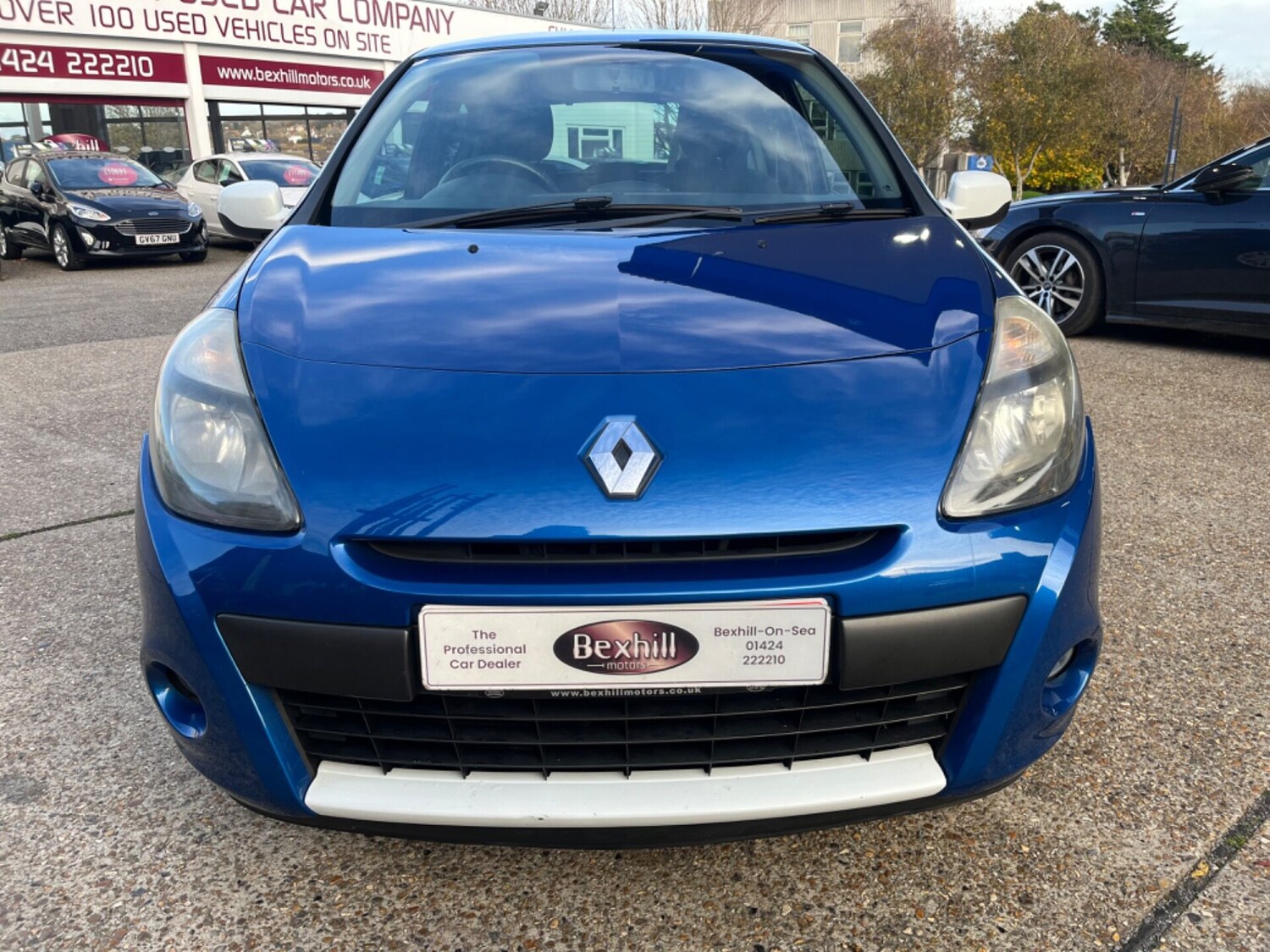 Used Renault Clio 2010 for sale - 76224489: Photo 9
