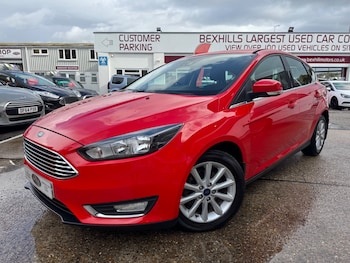 2015 - TITANIUM 5-Door