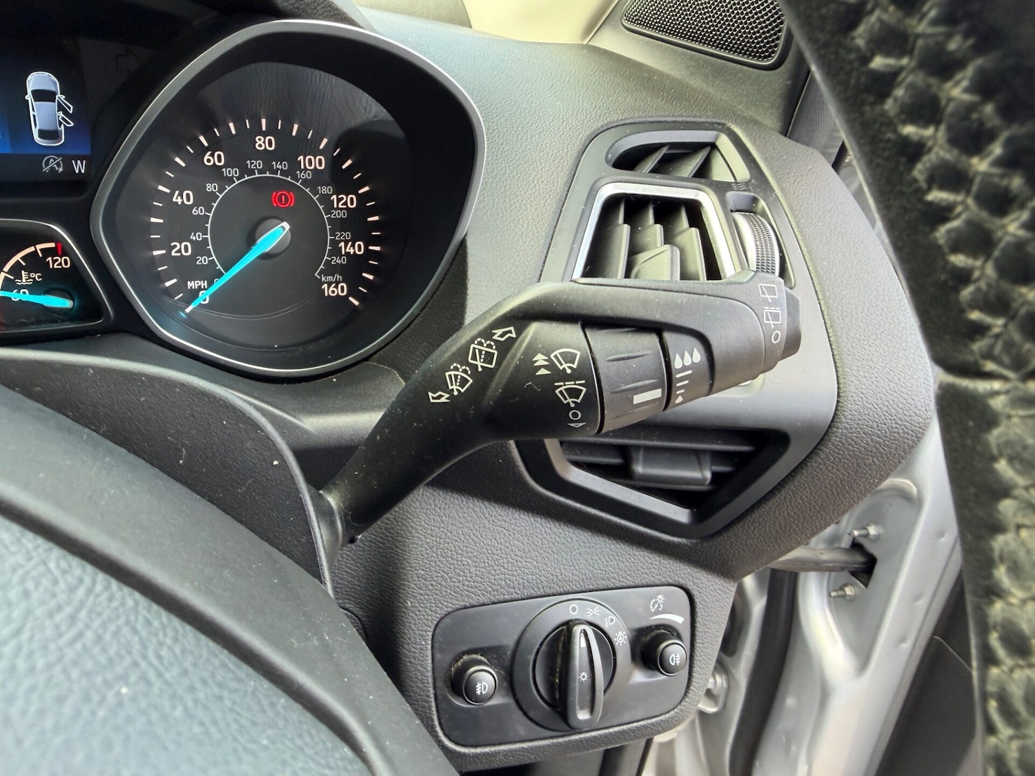 Used Ford Kuga 2017 for sale - 77520454: Photo 12