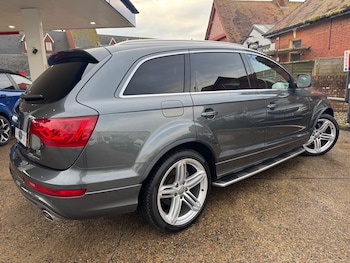 Used Audi Q7 2013 for sale - 77208677: Photo