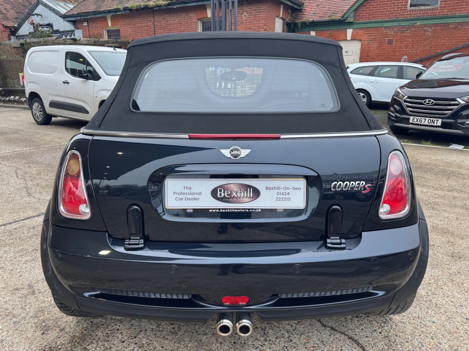 Used MINI Convertible 2009 for sale - 77199341: Photo 9