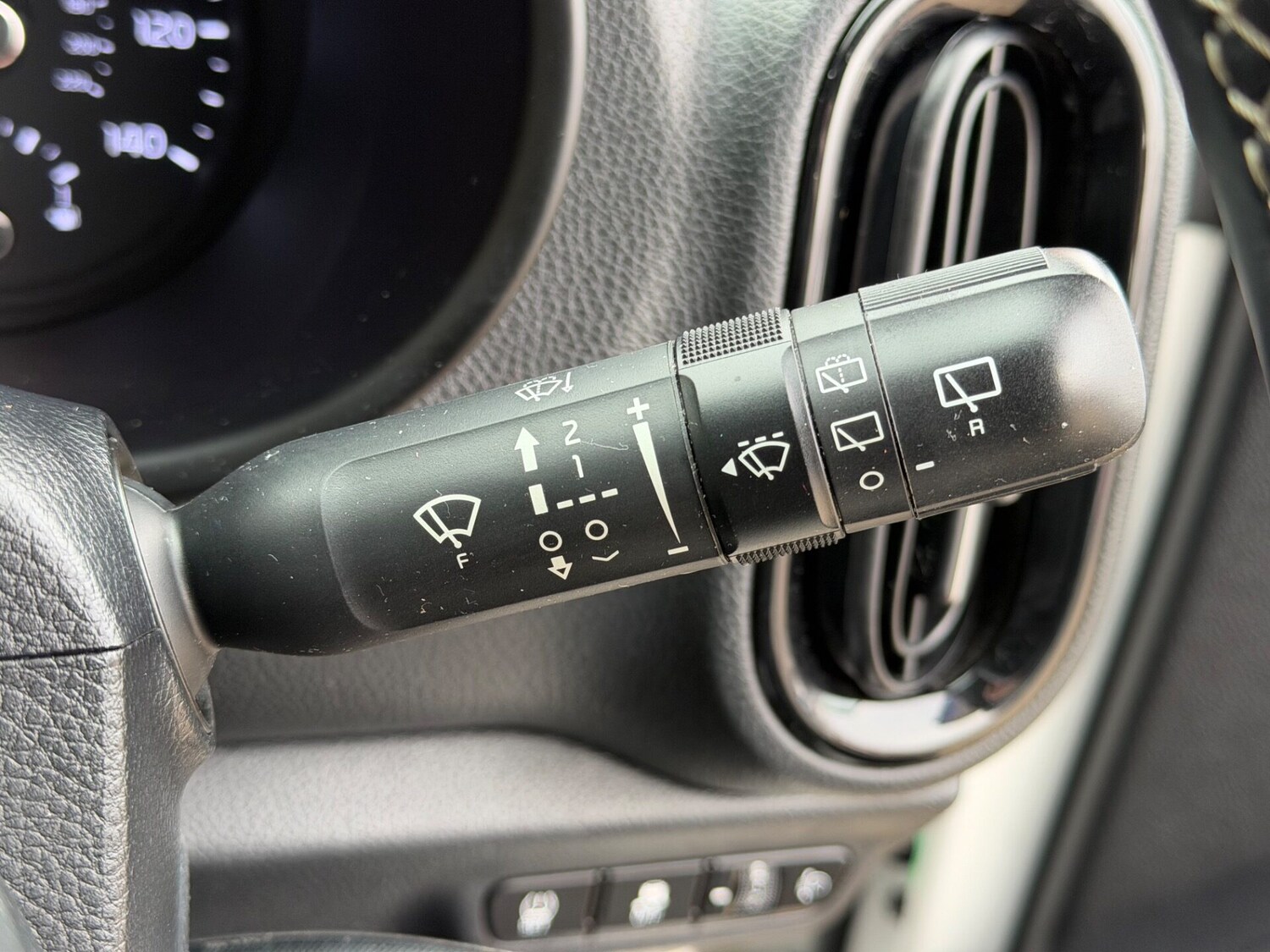 Used Kia Picanto 2019 for sale - 77617972: Photo 13