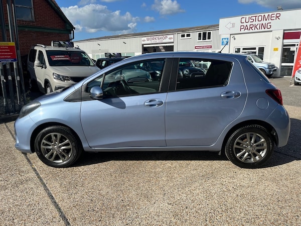 Used Toyota Yaris 2015 for sale - 75663106: Photo 10