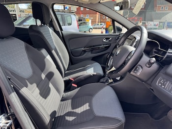 Used Renault Clio 2014 for sale - 75663102: Photo