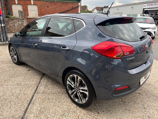 Used Kia Ceed 2015 for sale - 75425332: Photo 11