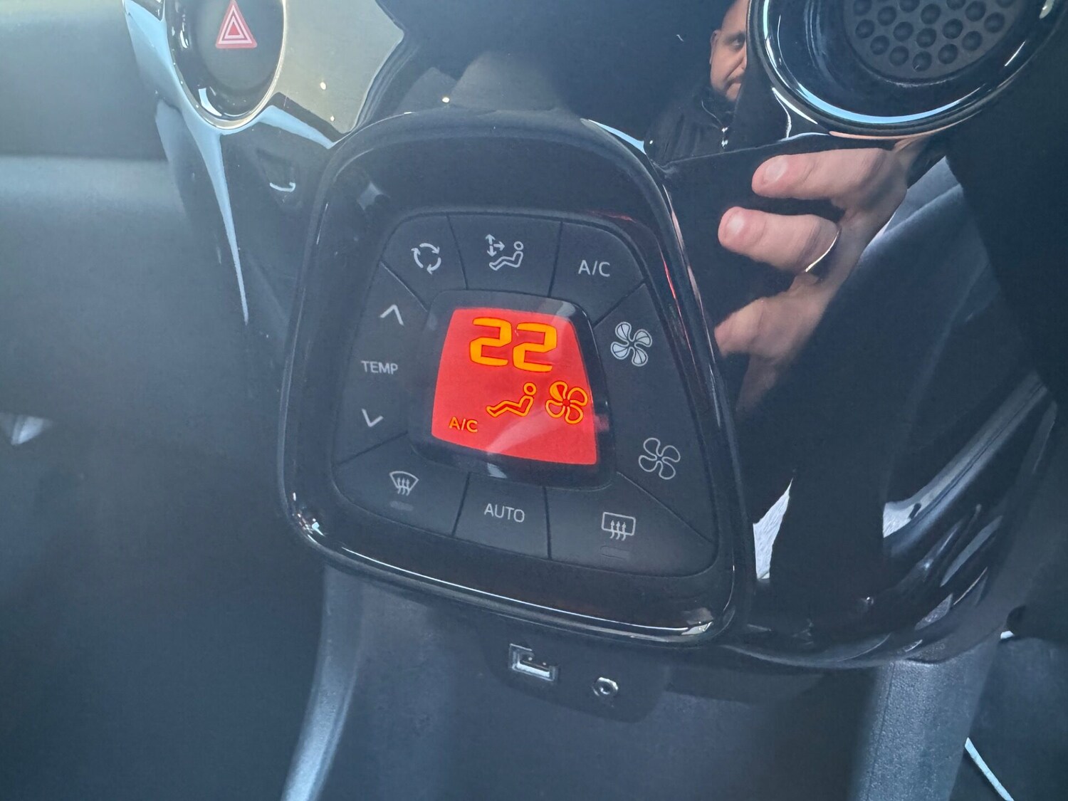 Used Toyota AYGO 2021 for sale - 76406086: Photo 21