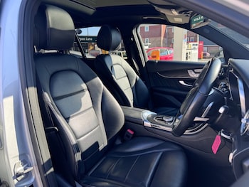 Used Mercedes-Benz GLC 2018 for sale - 77805084: Photo