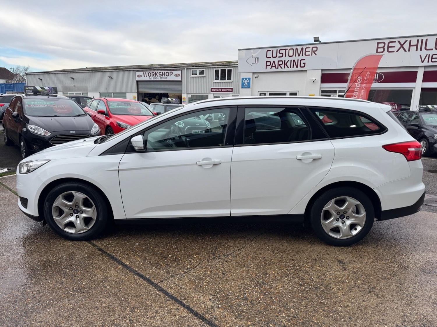 Used Ford Focus 2015 for sale - 76245868: Photo 4