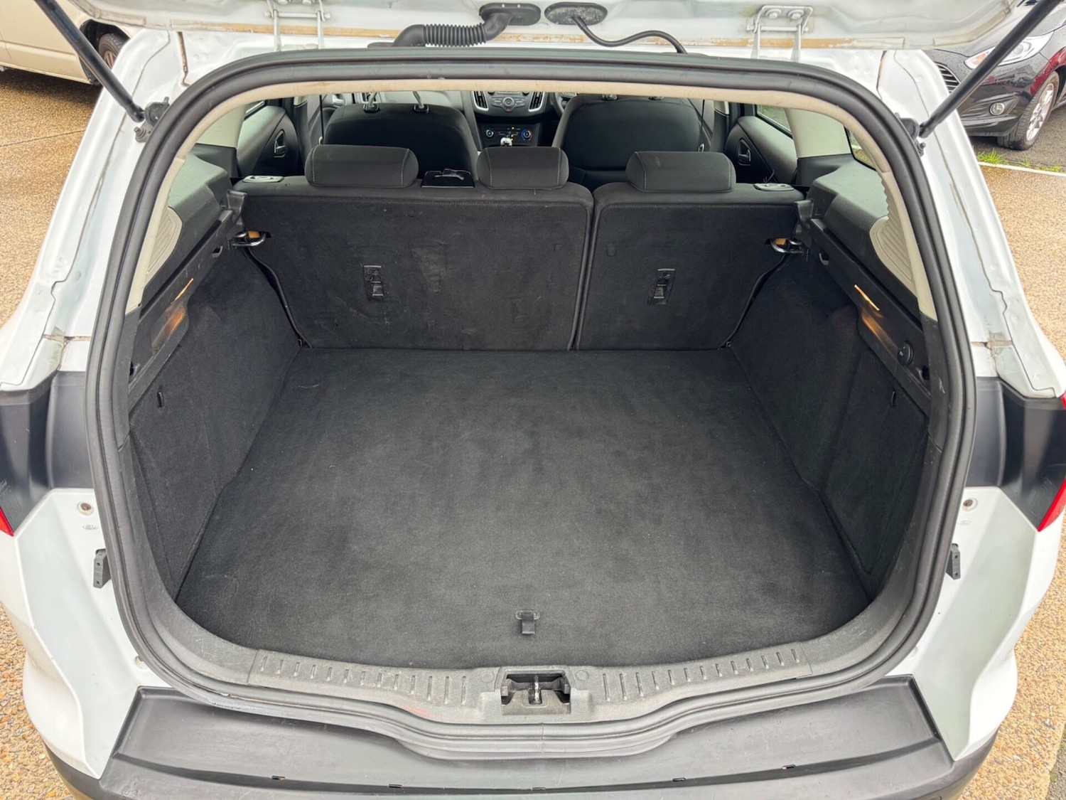 Used Ford Focus 2015 for sale - 76245868: Photo 8