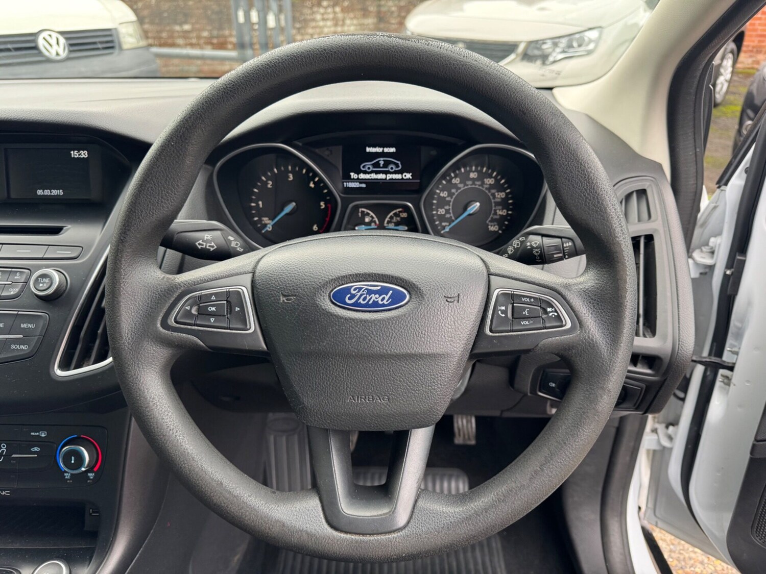 Used Ford Focus 2015 for sale - 76245868: Photo 9