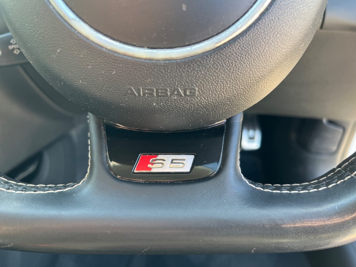 Vehicle 28