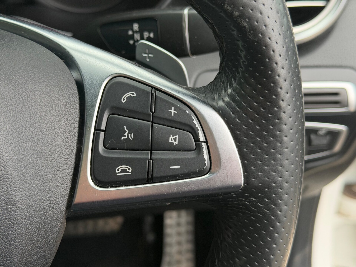 Used Mercedes-Benz GLC 2016 for sale - 78015930: Photo 17