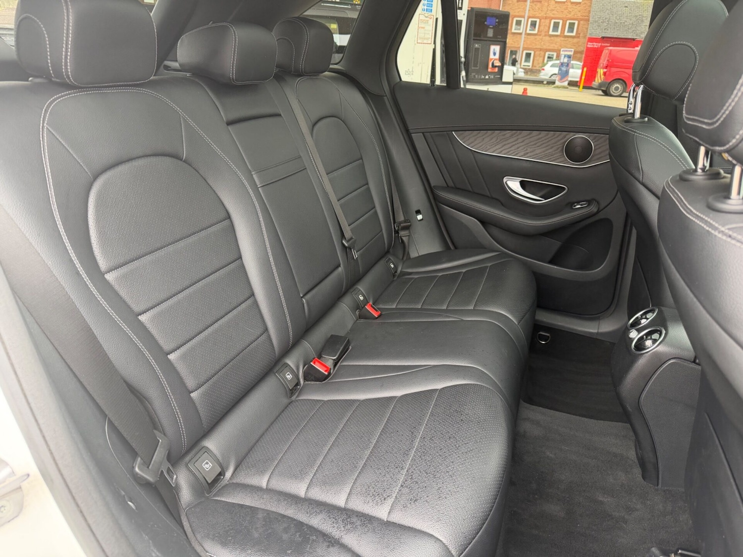Used Mercedes-Benz GLC 2016 for sale - 78015930: Photo 3