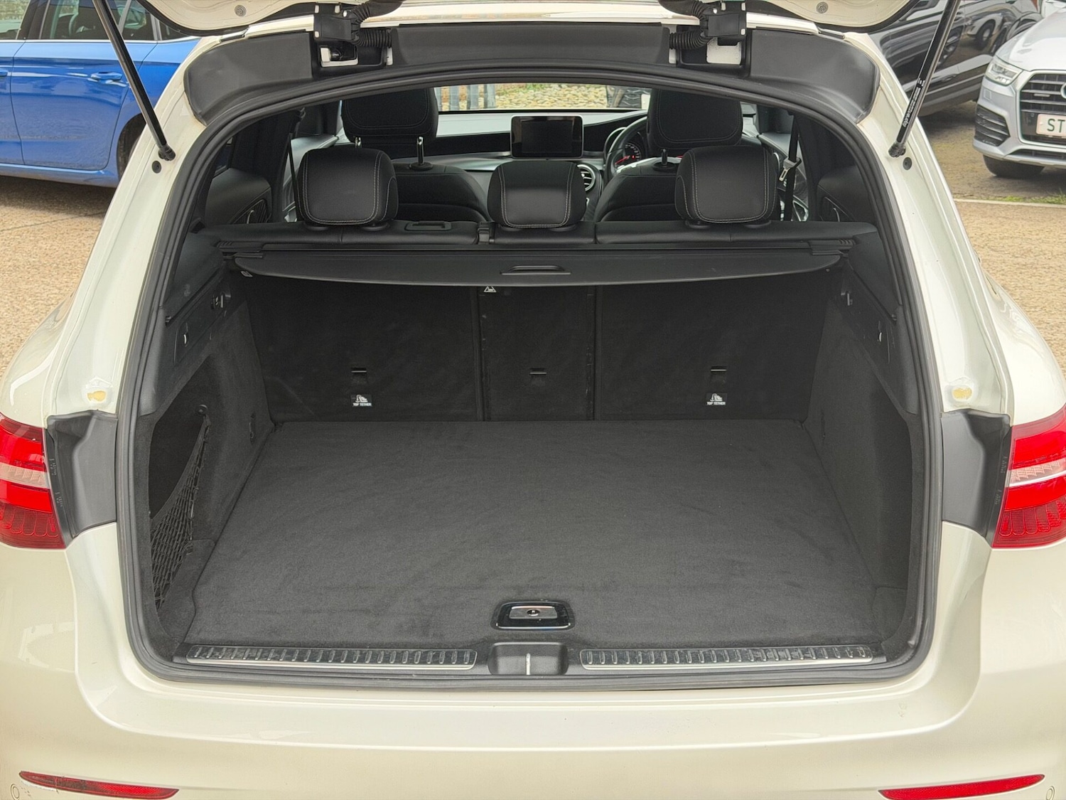 Used Mercedes-Benz GLC 2016 for sale - 78015930: Photo 7