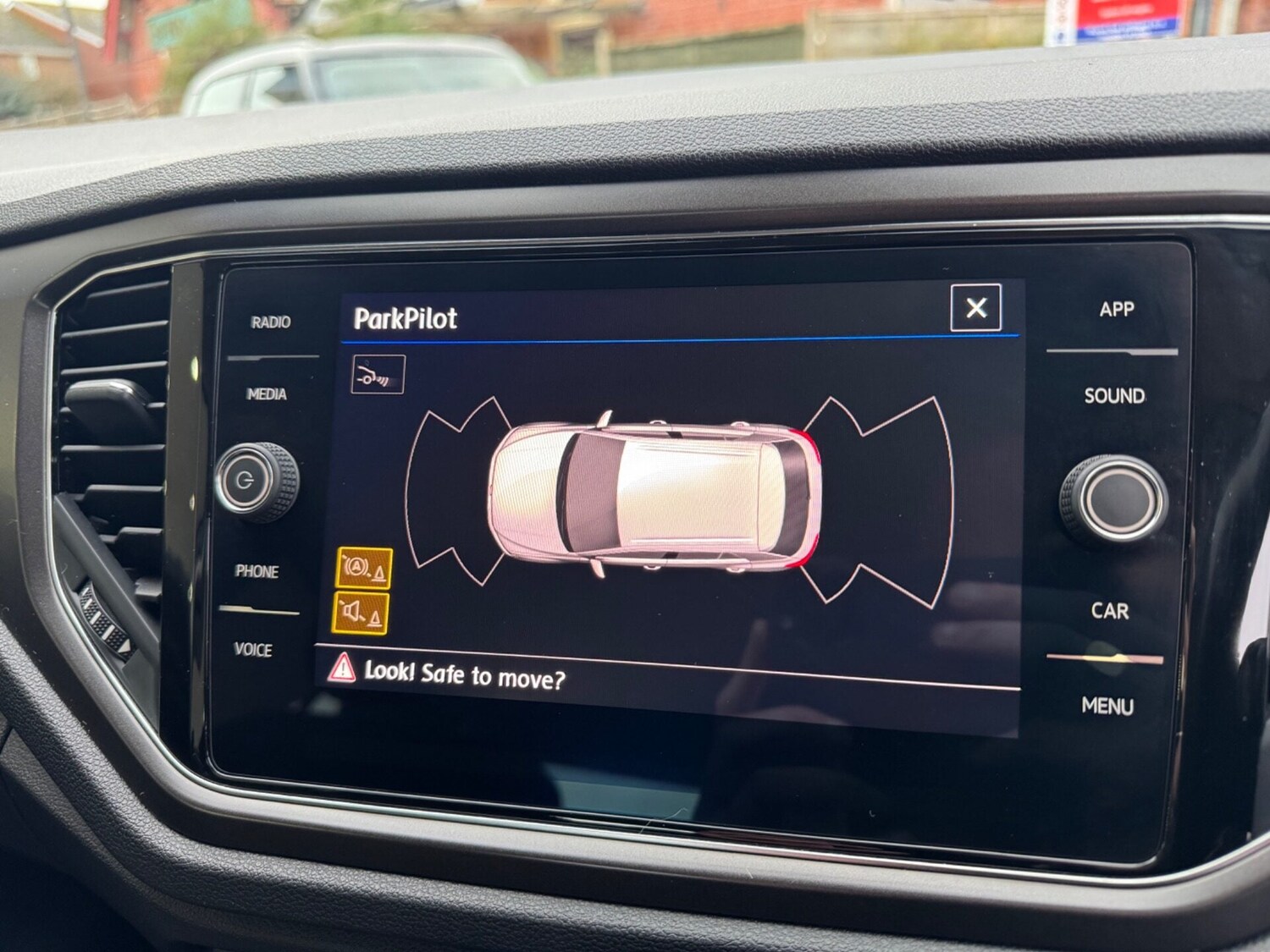 Used Volkswagen T-Roc 2020 for sale - 76558402: Photo 20