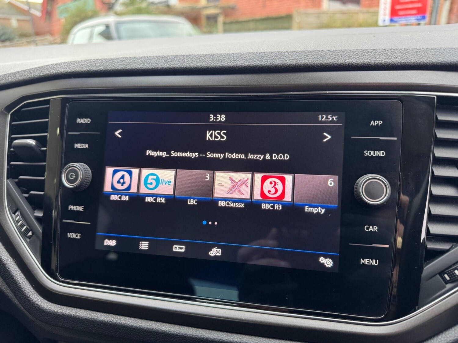 Used Volkswagen T-Roc 2020 for sale - 76558402: Photo 21