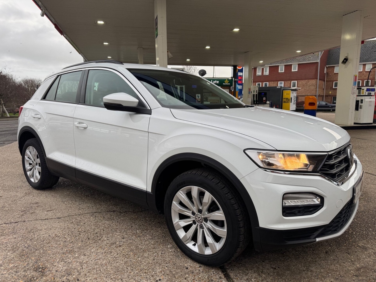 Used Volkswagen T-Roc 2020 for sale - 76558402: Photo 6