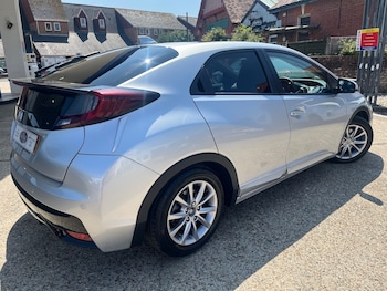 Used Honda Civic 2015 for sale - 75425919: Photo