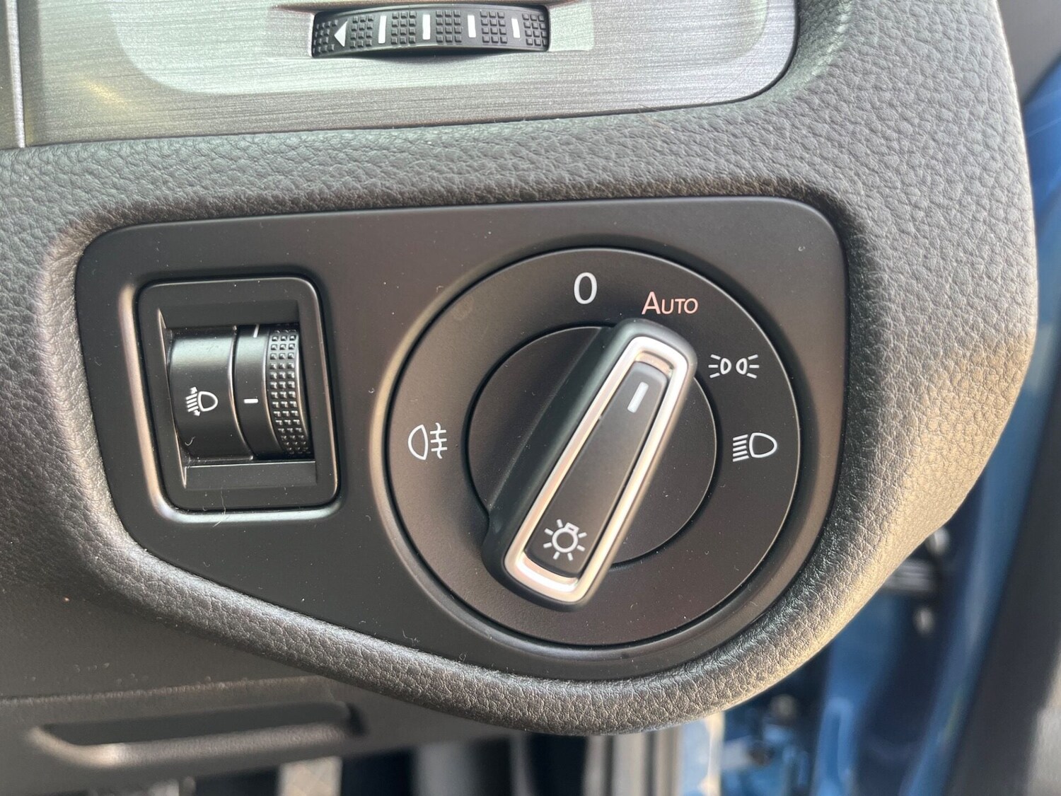 Used Volkswagen Golf 2014 for sale - 77901077: Photo 23