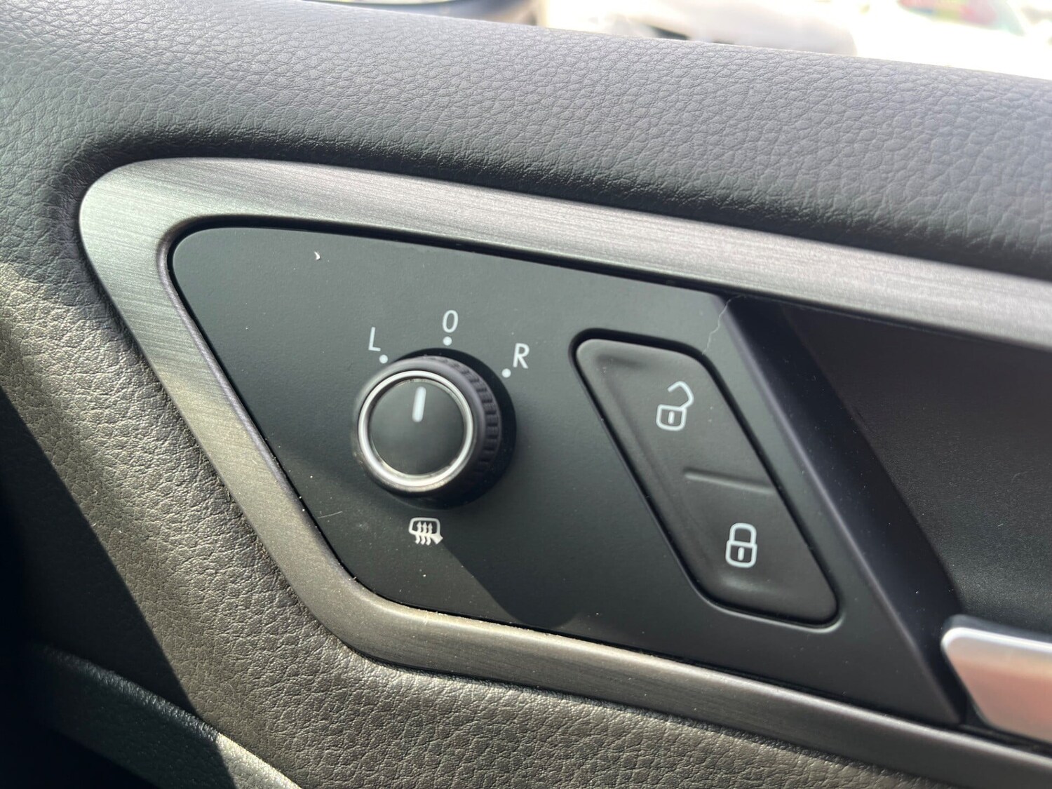 Used Volkswagen Golf 2014 for sale - 77901077: Photo 24