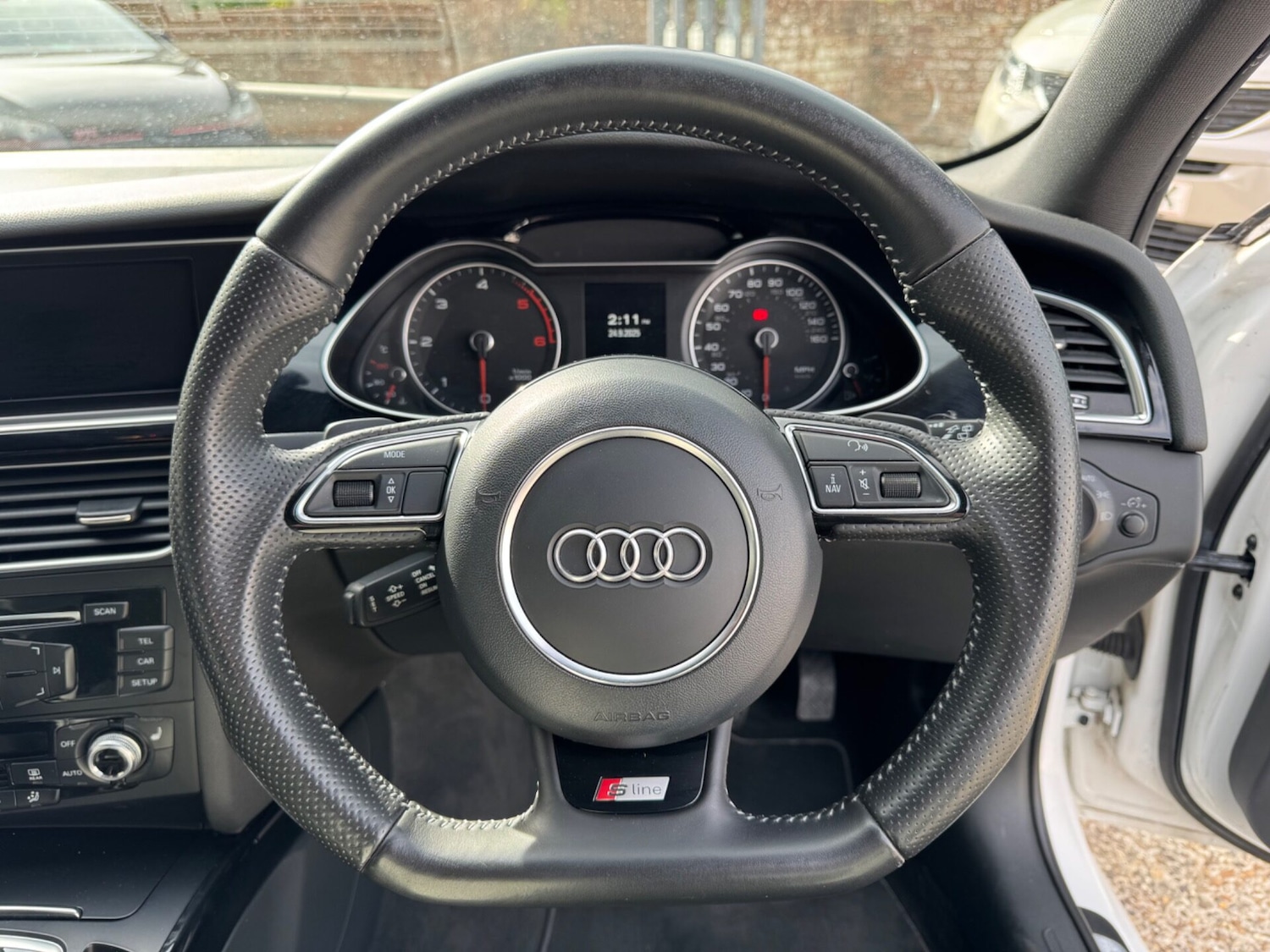 Used Audi A4 2013 for sale - 75778517: Photo 12