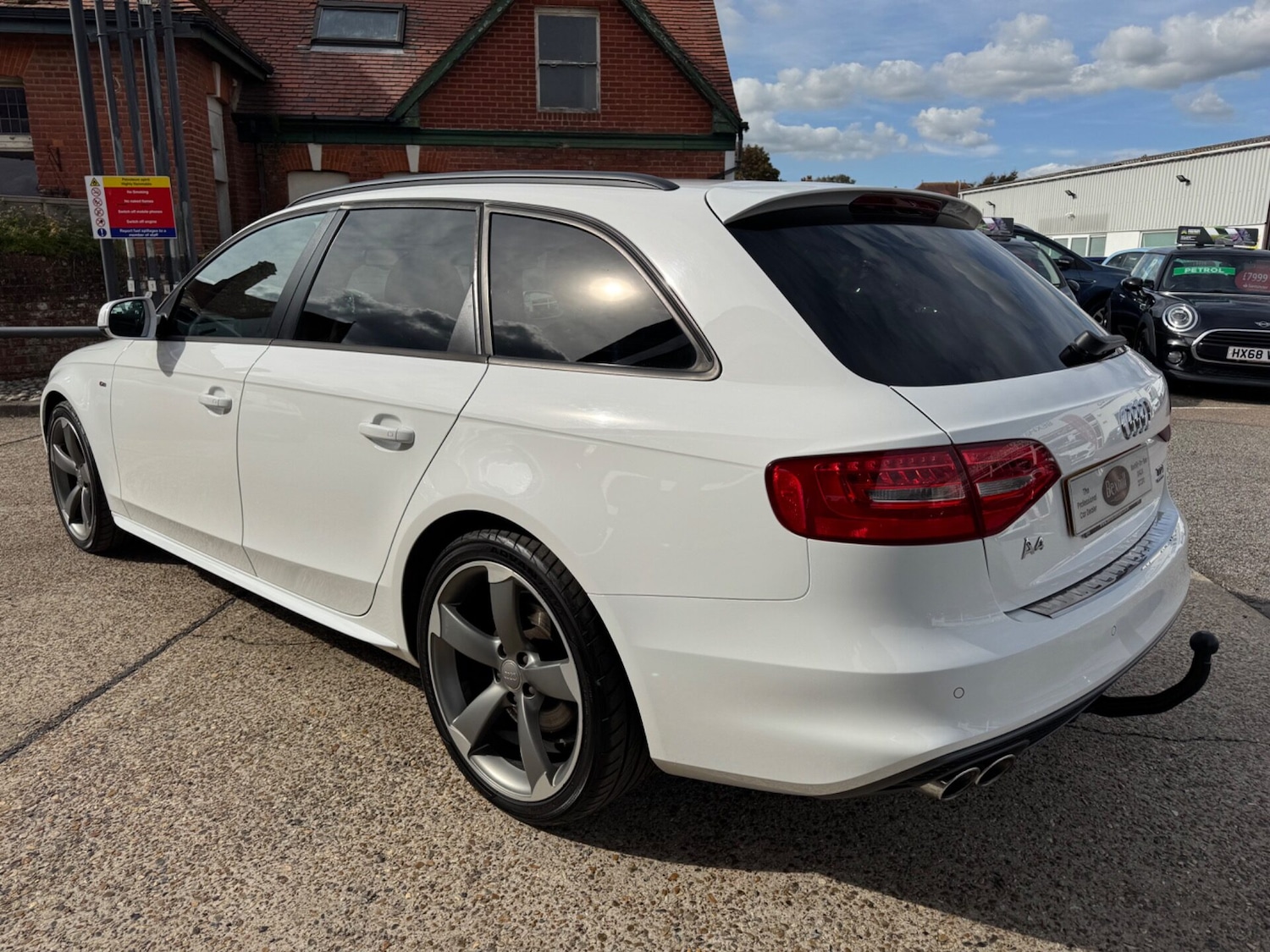 Used Audi A4 2013 for sale - 75778517: Photo 7