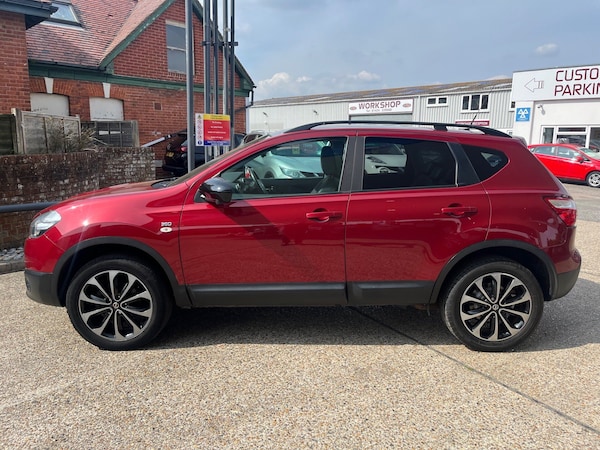 Used Nissan Qashqai 2014 for sale - 74817524: Photo 11