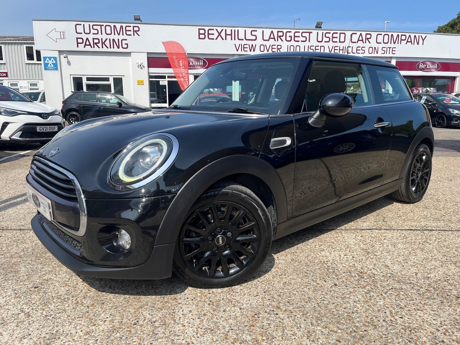 Mini Hatchback